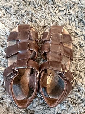 Perry Ellis Kids Brown Leather Fisherman-Style Sandals